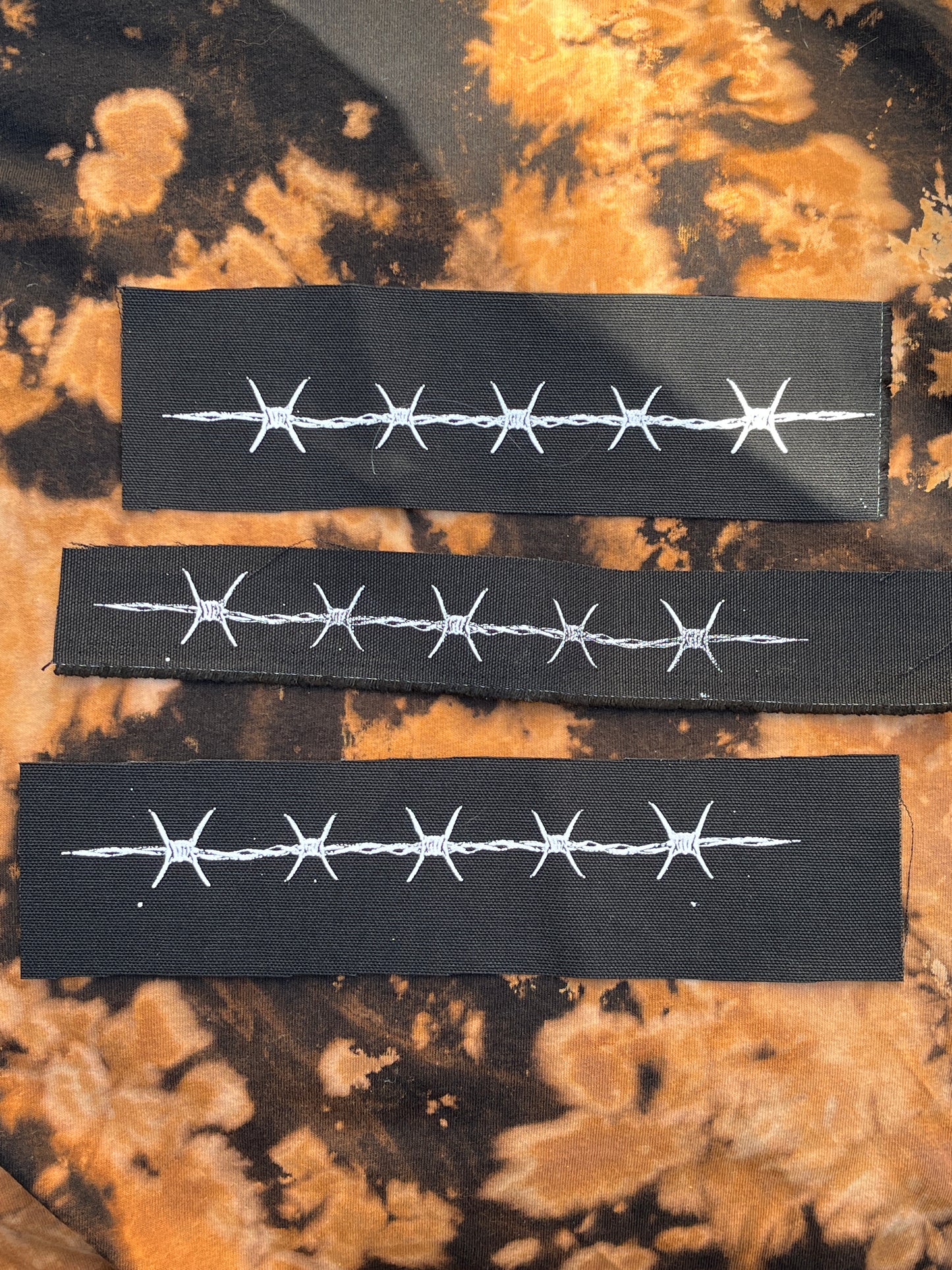 BARB WIRE STRIP  (9 X 3)