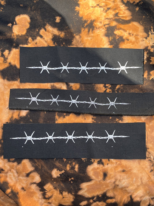 BARB WIRE STRIP  (9 X 3)